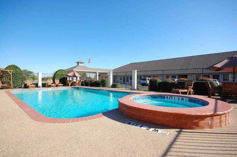 Motel Super 8 By Wyndham Cleburne Exteriér fotografie
